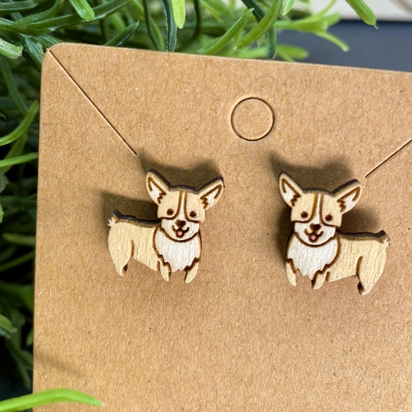 Hand Painted Corgi Dog Wood Stud Earrings - Picture 1 of 1